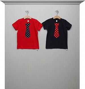 Shirts rot und dunkelblau Punkte