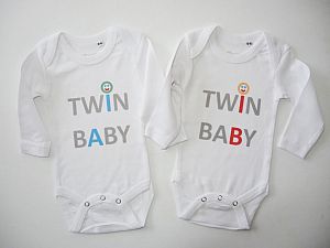 Bodys Twin Baby A blau und B rot