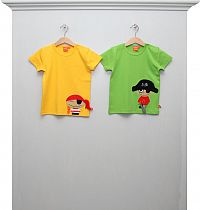 T-Shirt gelb Piratin und grün Captain